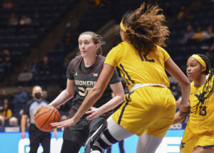 Oklahoma's Taylor Robertson makes Big 12 history, as No. 14 Sooners run past West Virginia